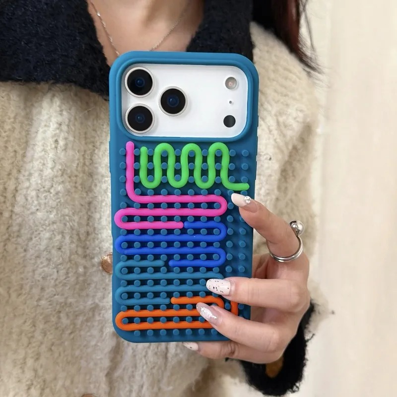 غطاء هاتف أسطواني بتصميم متاهة - مراجعة Diy Electronics Case وسعره